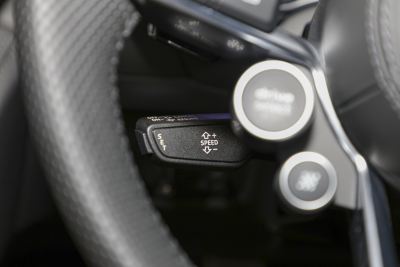 2022款 V10 Coupe performance-内饰-图片-有驾