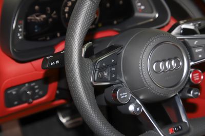 2022款 V10 Coupe performance-内饰-图片-有驾
