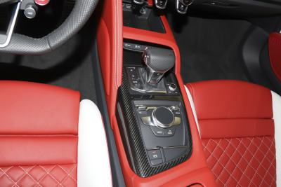 2022款 V10 Coupe performance-内饰-图片-有驾