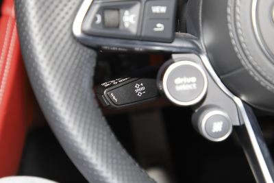 2022款 V10 Coupe performance-内饰-图片-有驾