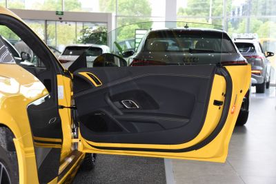 2022款 V10 Coupe performance-内饰-图片-有驾