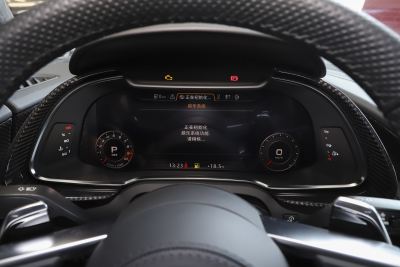 2022款 V10 Coupe performance-内饰-图片-有驾
