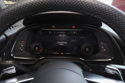 2022款 V10 Coupe performance-内饰-图片-有驾