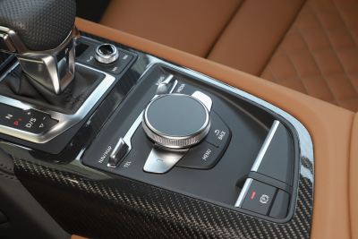 2022款 V10 Coupe performance-内饰-图片-有驾