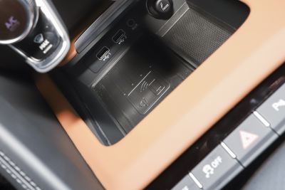 2022款 V10 Coupe performance-内饰-图片-有驾