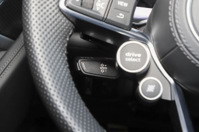 2022款 V10 Coupe performance-内饰-图片-有驾