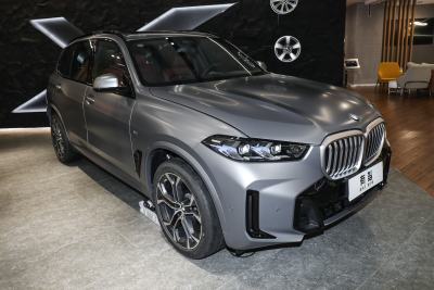 2026款 xDrive 40Li M运动曜夜套装-外观-图片-有驾