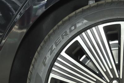 2025款 2.0T 两驱旗享豪华商务版 5座-外观-图片-有驾