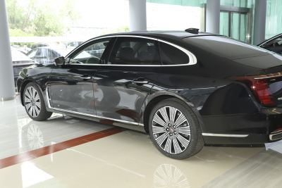 2025款 2.0T 两驱旗享豪华商务版 5座-外观-图片-有驾