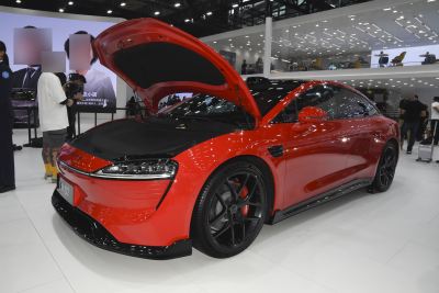 2025款 785km Ultra-外观-图片-有驾