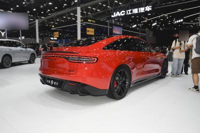 2025款 785km Ultra-外观-图片-有驾