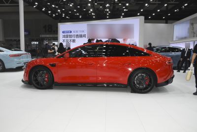 2025款 785km Ultra-外观-图片-有驾