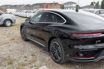 2025款 EV 智驾版 701KM激光雷达尊享型-外观-图片-有驾