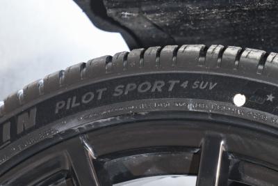 2026款 xDrive 40Li 马年版-外观-图片-有驾