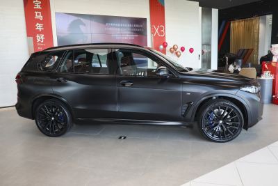 2026款 xDrive 40Li 马年版-外观-图片-有驾