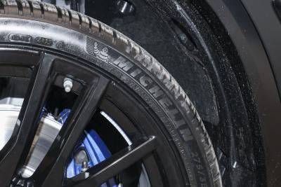 2026款 xDrive 40Li 马年版-外观-图片-有驾