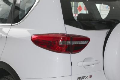 2021款 1.5T CVT智尊版-外观-图片-有驾