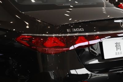 2024款 E 300 时尚型运动版-外观-图片-有驾