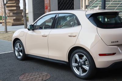 2023款 401km标准续航 尊贵型 磷酸铁锂-外观-图片-有驾 2023款 401km标准续航 尊贵型 磷酸铁锂-外观-图片-有驾