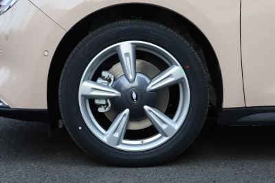 2023款 401km标准续航 尊贵型 磷酸铁锂-外观-图片-有驾 2023款 401km标准续航 尊贵型 磷酸铁锂-外观-图片-有驾