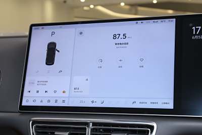 2025款 Ultra 智能焕新版-内饰-图片-有驾