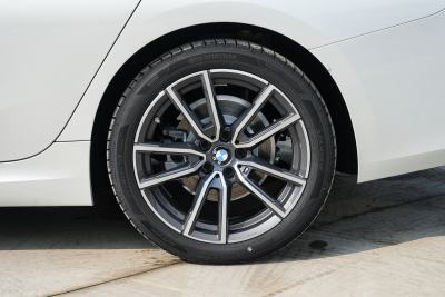 2026款 325i M运动套装-外观-图片-有驾