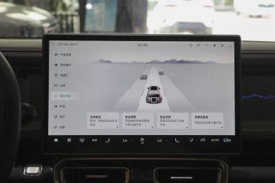 2025款 2.0TD DCT 四驱星际卫士-内饰-图片-有驾 2025款 2.0TD DCT 四驱星际卫士-内饰-图片-有驾