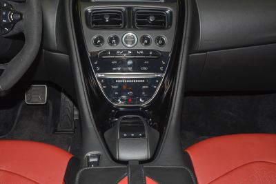 2020款 DBS Superleggera V12 Coupe-内饰-图片-有驾