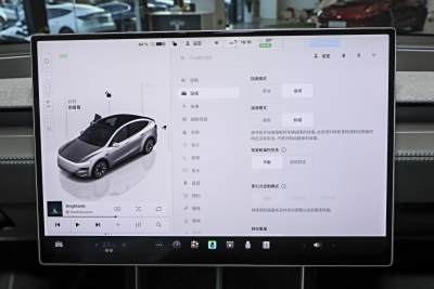 「Model Y L」内饰图片-颜色-图片大全-有驾