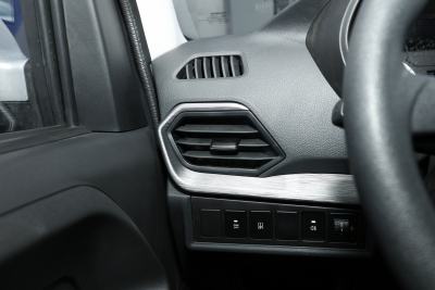 2023款 1.6L CNG舒适型客车6座-内饰-图片-有驾