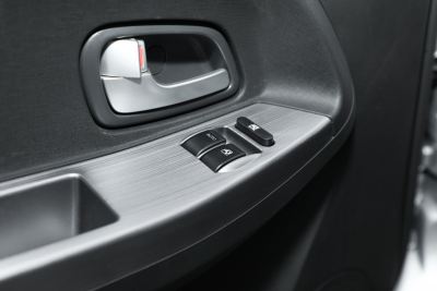 2023款 1.6L CNG舒适型客车6座-内饰-图片-有驾