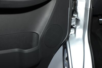 2023款 1.6L CNG舒适型客车6座-内饰-图片-有驾