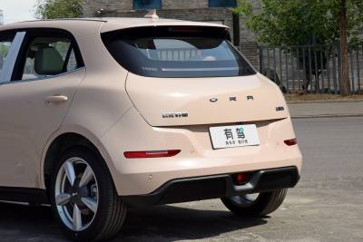 2022款 400km标准续航 尊贵型 三元锂-外观-图片-有驾 2022款 400km标准续航 尊贵型 三元锂-外观-图片-有驾