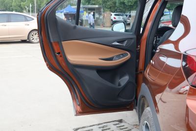 2020款 20T CVT两驱旗舰型-内饰-图片-有驾