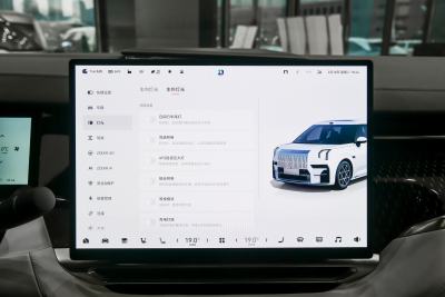 2024款 六座行政版四驱 140kWh-内饰-图片-有驾