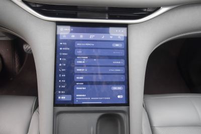 2025款 超强性能灵蜥智享剧院版-内饰-图片-有驾