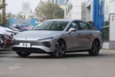 2023款 EV 510km 后驱卓越版-外观-图片-有驾