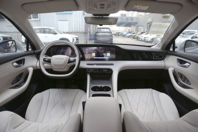 2023款 EV 510km 后驱卓越版-内饰-图片-有驾