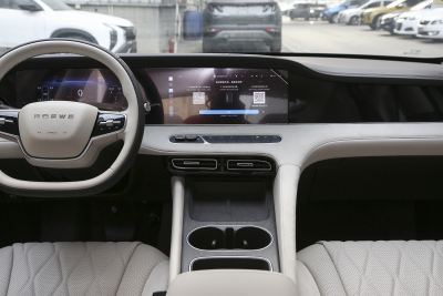 2023款 EV 510km 后驱卓越版-内饰-图片-有驾