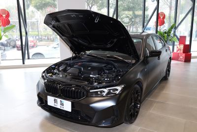 2026款 330Li 马年版-外观-图片-有驾