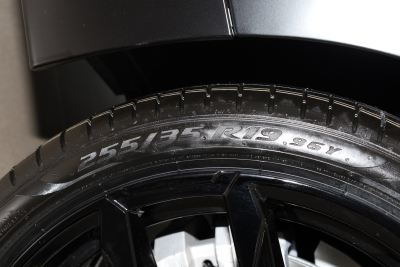 2026款 330Li 马年版-外观-图片-有驾