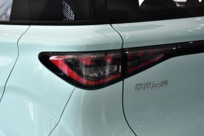 2025款 Mate 300km踏浪版-外观-图片-有驾