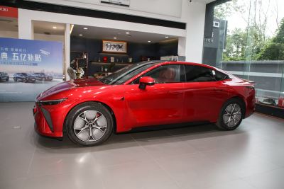 2025款 纯电 Pro四驱 77kWh-外观-图片-有驾
