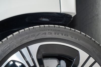 2025款 改款 C 260 L 4MATIC 运动版-外观-图片-有驾