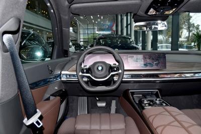 2023款 740Li 尊享型 豪华套装-内饰-图片-有驾