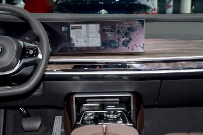 2023款 740Li 尊享型 豪华套装-内饰-图片-有驾
