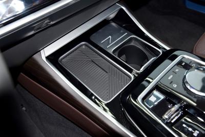 2023款 740Li 尊享型 豪华套装-内饰-图片-有驾