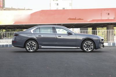 2023款 740Li 尊享型 豪华套装-外观-图片-有驾