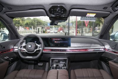 2023款 740Li 尊享型 豪华套装-内饰-图片-有驾