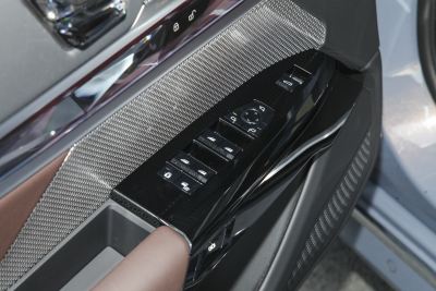2023款 740Li 尊享型 豪华套装-内饰-图片-有驾